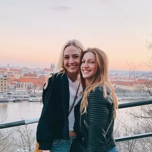 Meet your Posher, Anniek